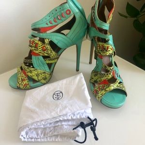 Designer heels Tabitha Simmons size 9.5 💚